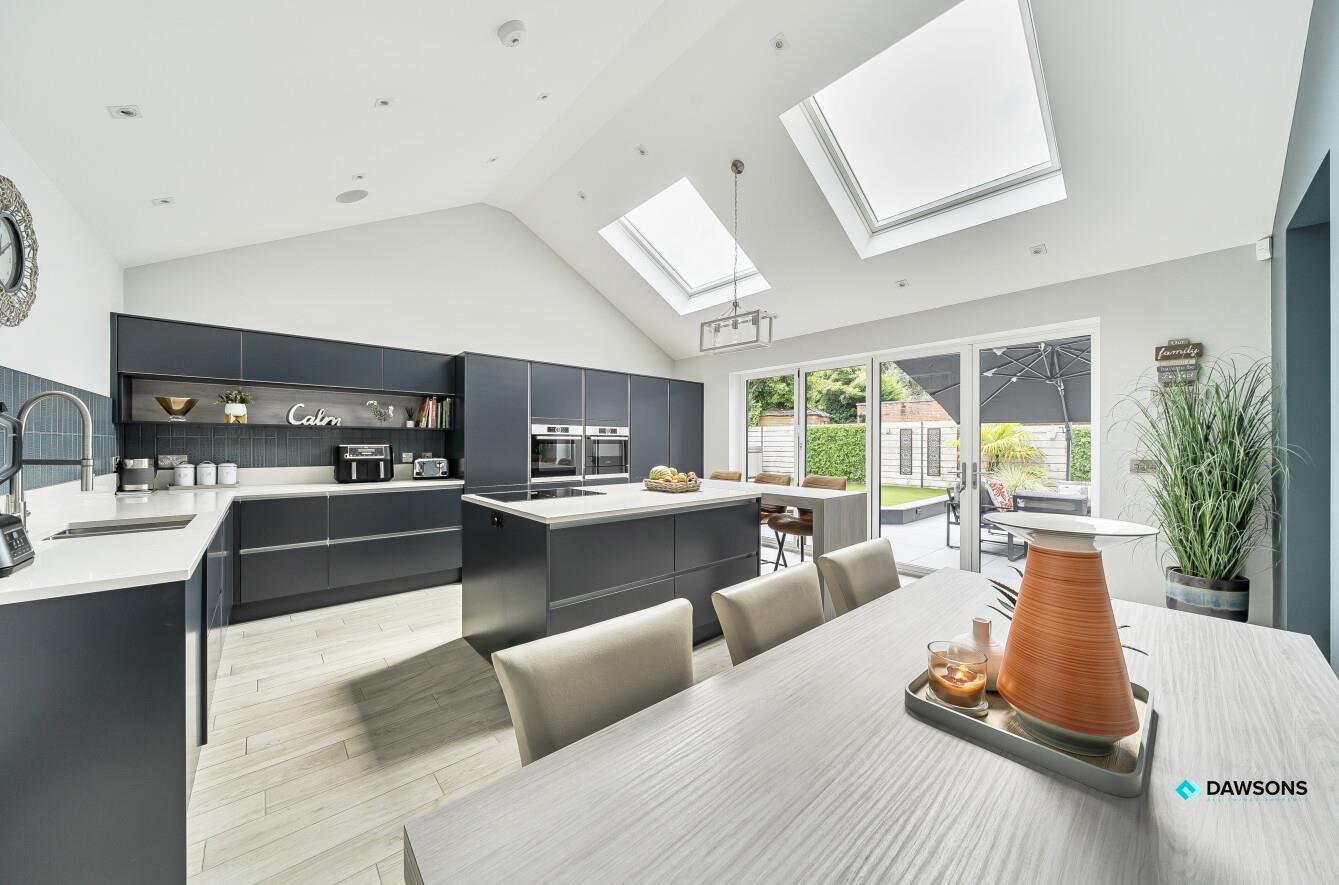 Brynfield Road, Langland, Swansea, SA3 4SX